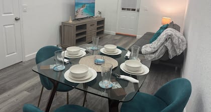 Crystal River Retreat -UnitB