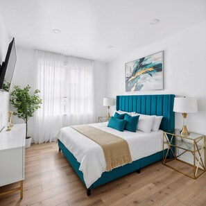 2 chambres, fer et planche à repasser, Wi-Fi, draps fournis