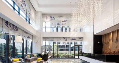 The Hotel V Hongqiao