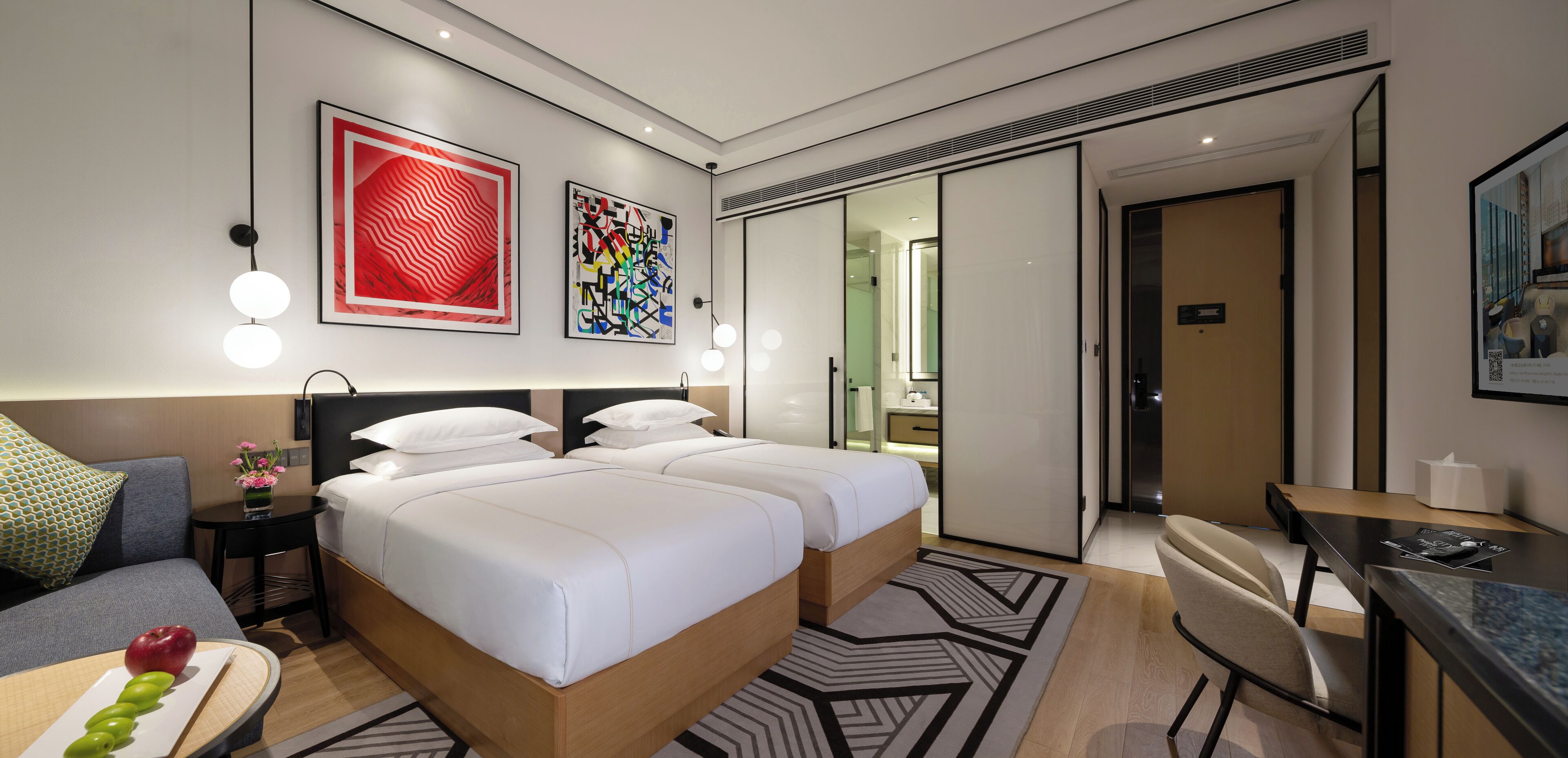 高級雙人房 | 書桌、免費無線上網