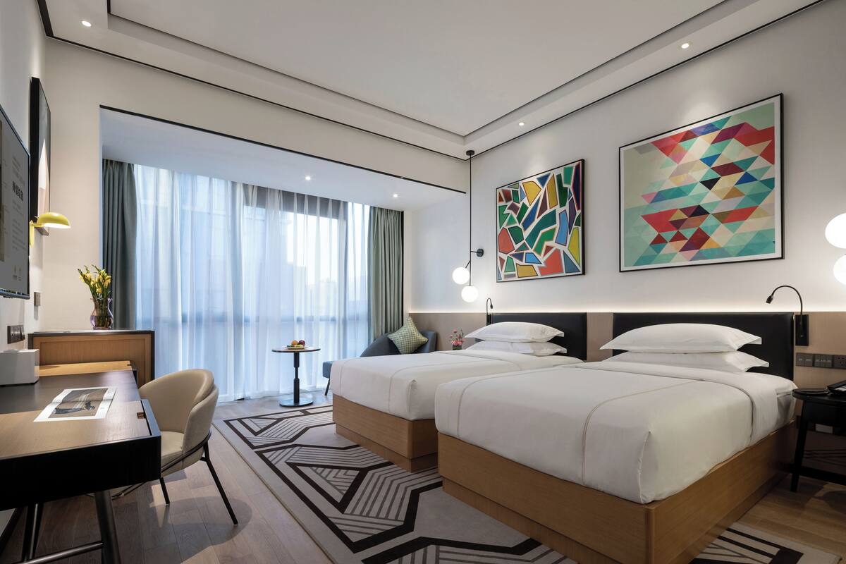 Luxury Double Room | Desk, WiFi (free)