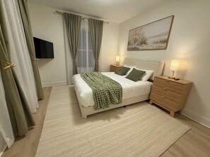 熨斗/熨衣板、WiFi、床单