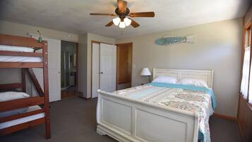 1 bedroom, internet, bed sheets