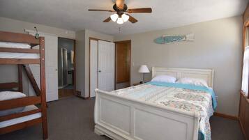1 bedroom, internet, bed sheets