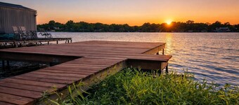 Lake House at Lake Wabaunsee, Flint Hills:  Hot Tub, Private Dock, Golf Course