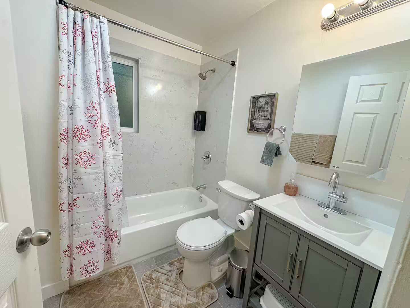 Towels, soap, toilet paper