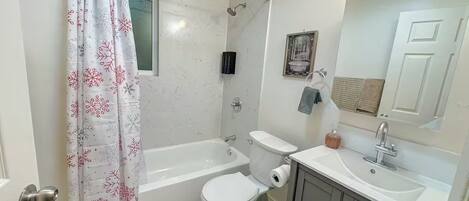 Towels, soap, toilet paper