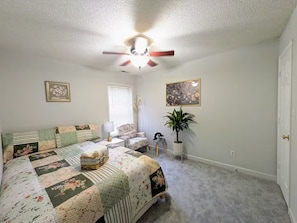 1 Schlafzimmer, Schreibtisch, Bügeleisen/Bügelbrett, kostenloses WLAN