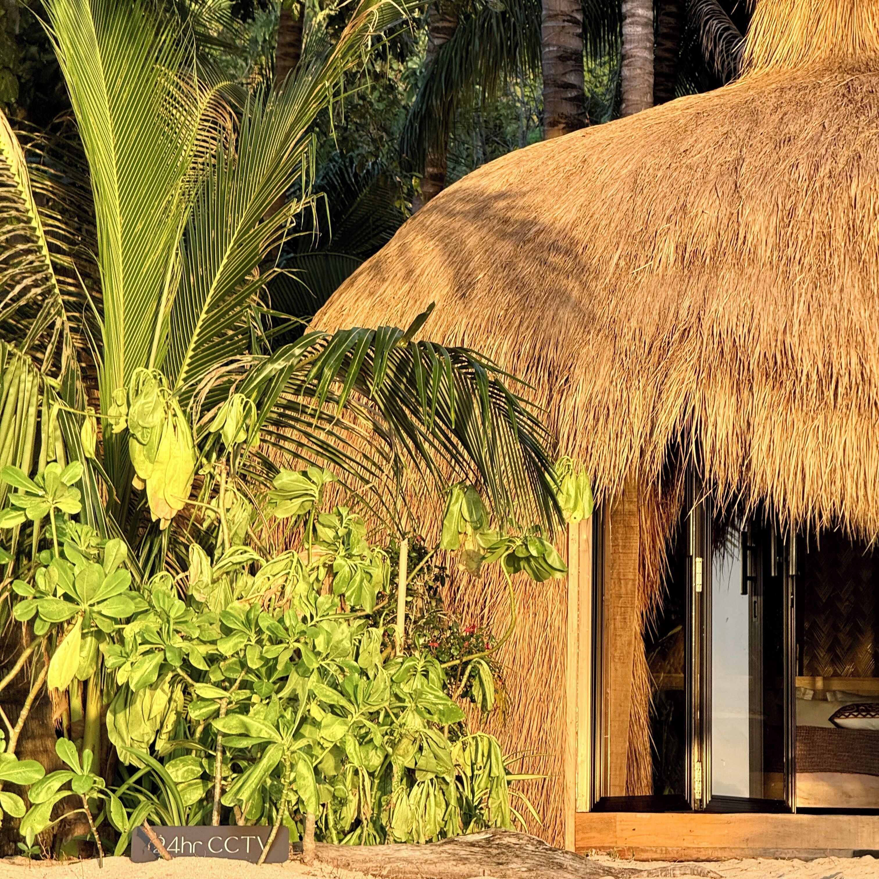 Luxury Chalet, Beach View