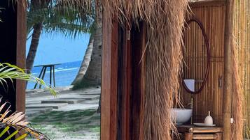 Cabana 3 (All Inclusive) | Egyptian cotton sheets, premium bedding, desk, laptop workspace