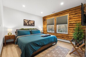 3 bedrooms, desk, WiFi