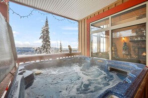 Bain à remous intérieur