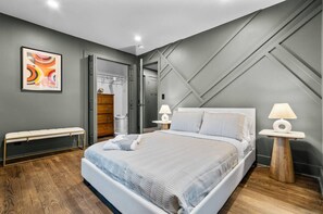 Schreibtisch, Bügeleisen/Bügelbrett, WLAN, Bettwäsche