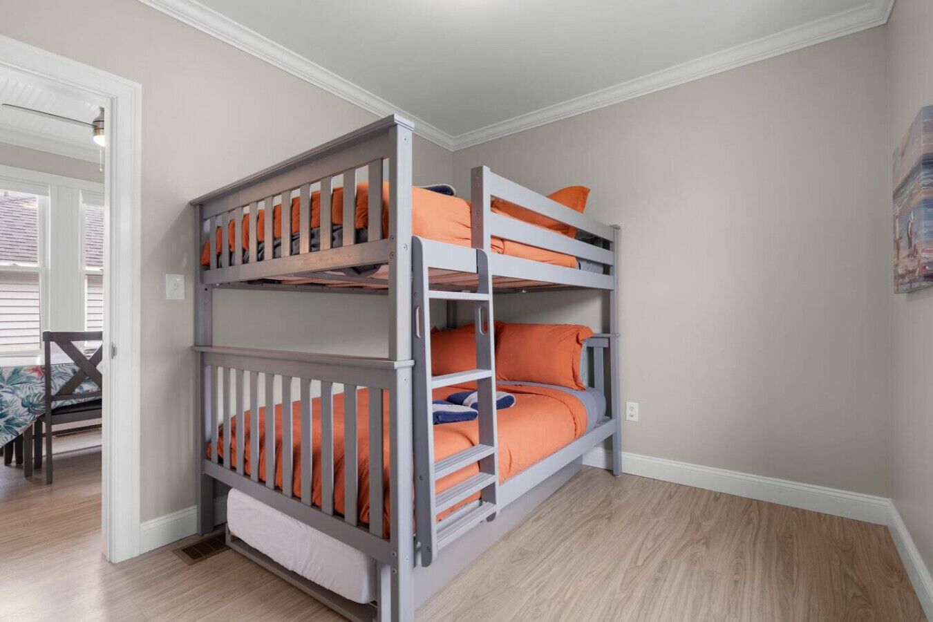 Fer et planche à repasser, Wi-Fi, draps fournis