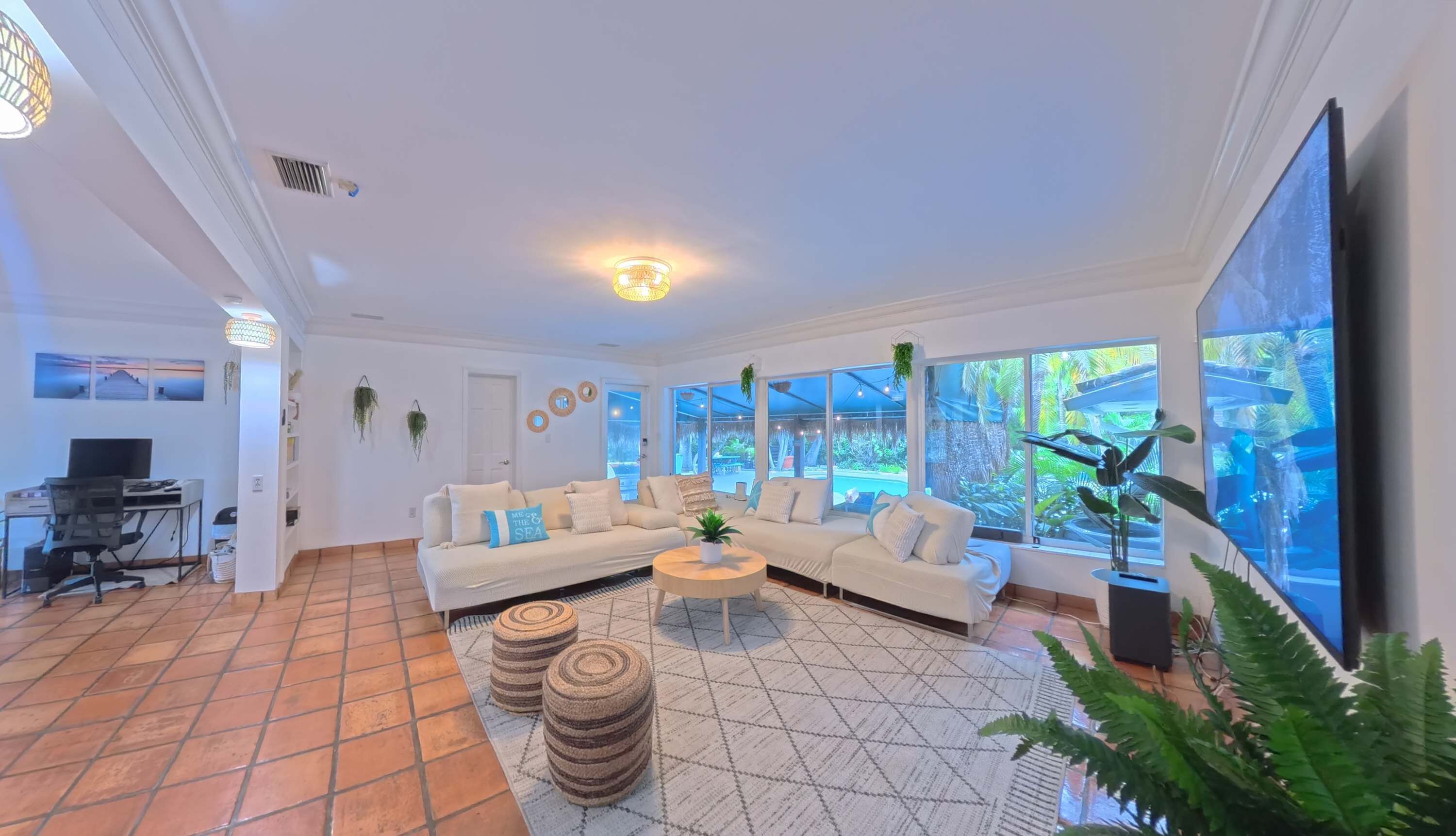 Téléviseur, bureau