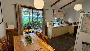 Dining - Macbeth Family Stay – Bayside Comfort for the Whole Family (Geographe)