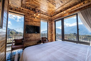 Luxury-Zimmer, Bergblick | Kostenloses WLAN, Bettwäsche