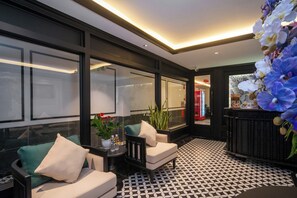 Reception - Grand Hotel Go Vap (Ho Chi Minh City)