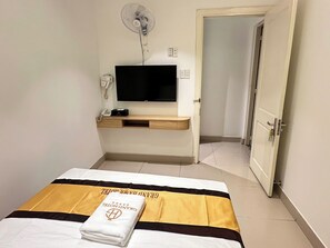 Free WiFi - Grand Hotel Go Vap (Phuong Thong Tay Hoi)