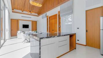 Villa | Private kitchen