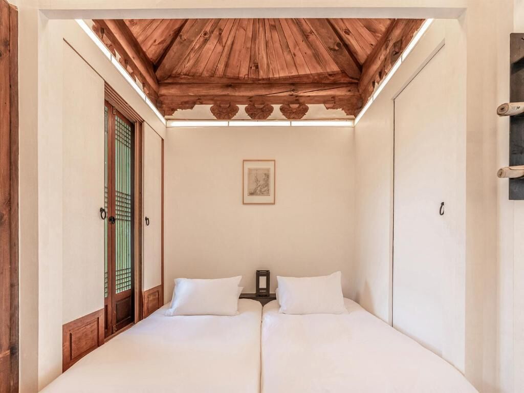 Pavilion Room | In-room safe, soundproofing, free WiFi