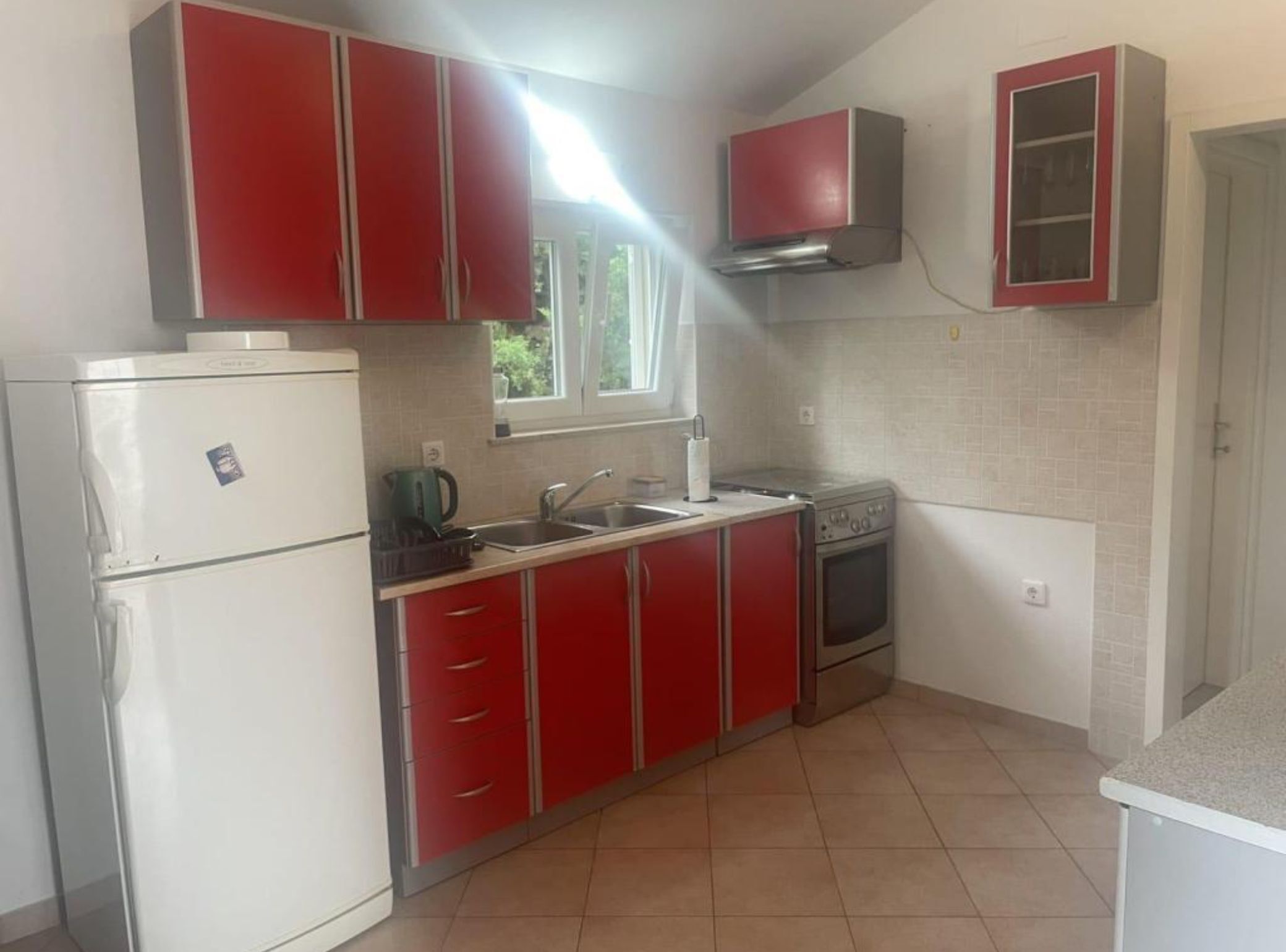 Apartment (Two bedroom apartment) | Private kitchenette | Fridge