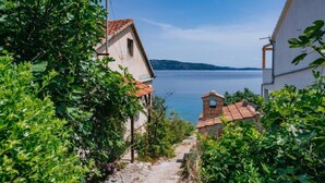 Vila (Five Bedroom Holiday Home with Swimmi) | Eksterior
