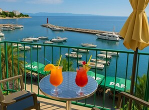 Apartament (One Bedroom apartment with Balcony an) | Balcó