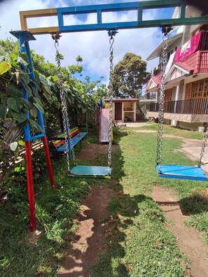 Children’s play area – indoor - Aristo Clouds King Suite (Kodaikanal)