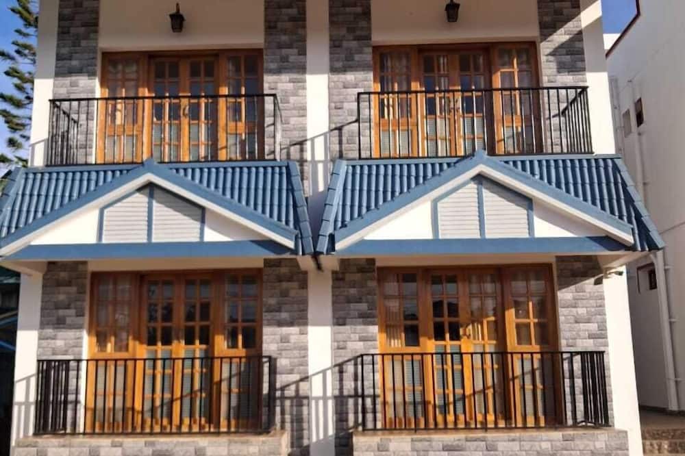 Aristo Clouds King Suite