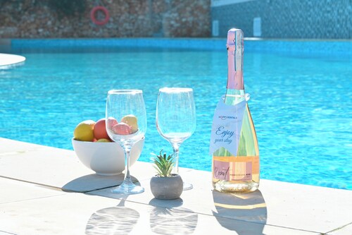 Sunny Bay View + shared pool Gozo
