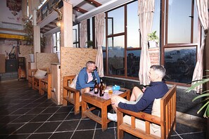 Restaurant - Hotel De Universal (Kathmandu)