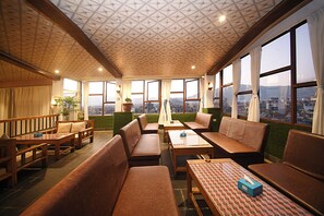 Restaurant - Hotel De Universal (Kathmandu)