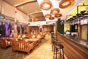 Restaurant - Hotel De Universal (Kathmandu)