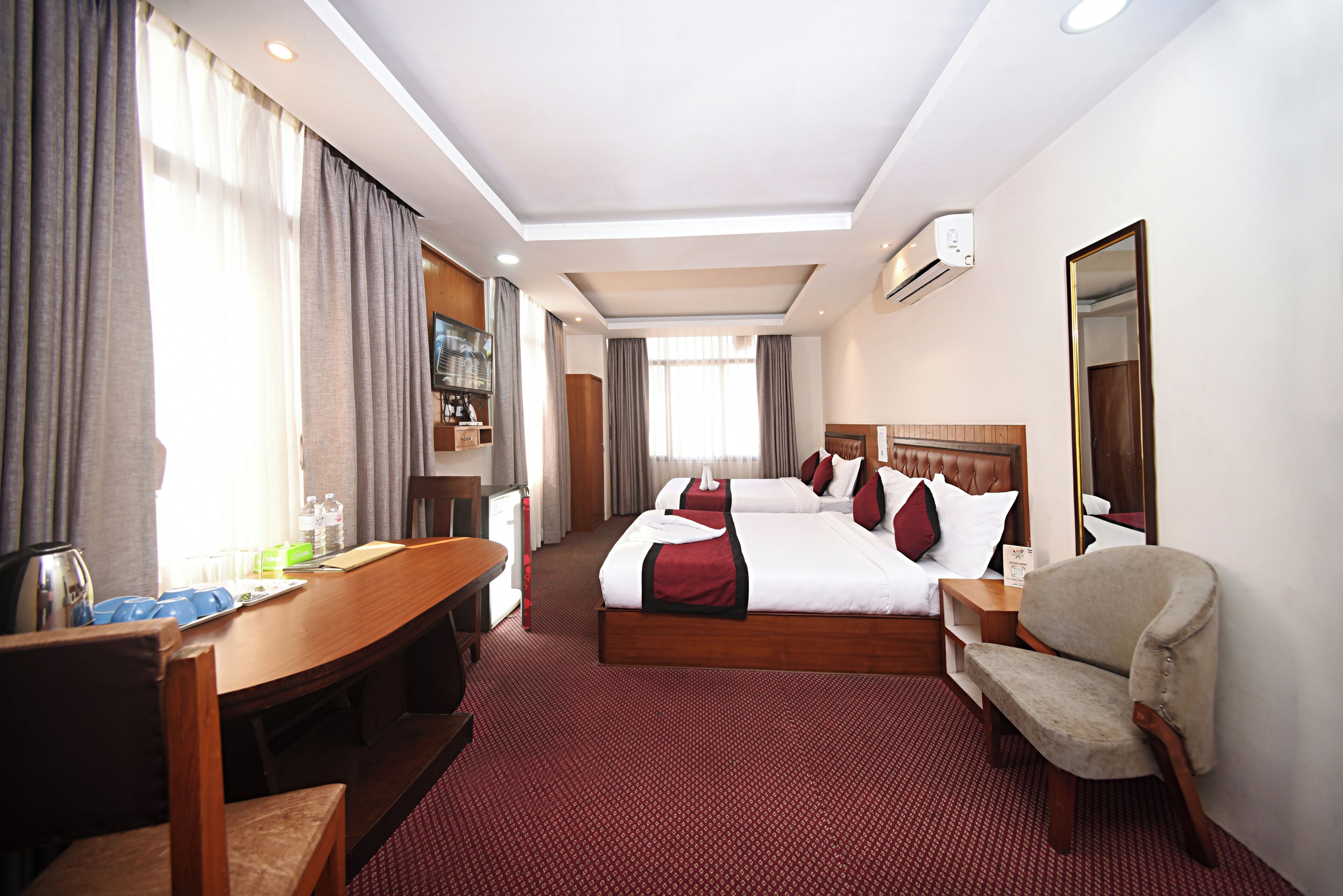 Family Apartment, City View | Desk, laptop workspace, free WiFi