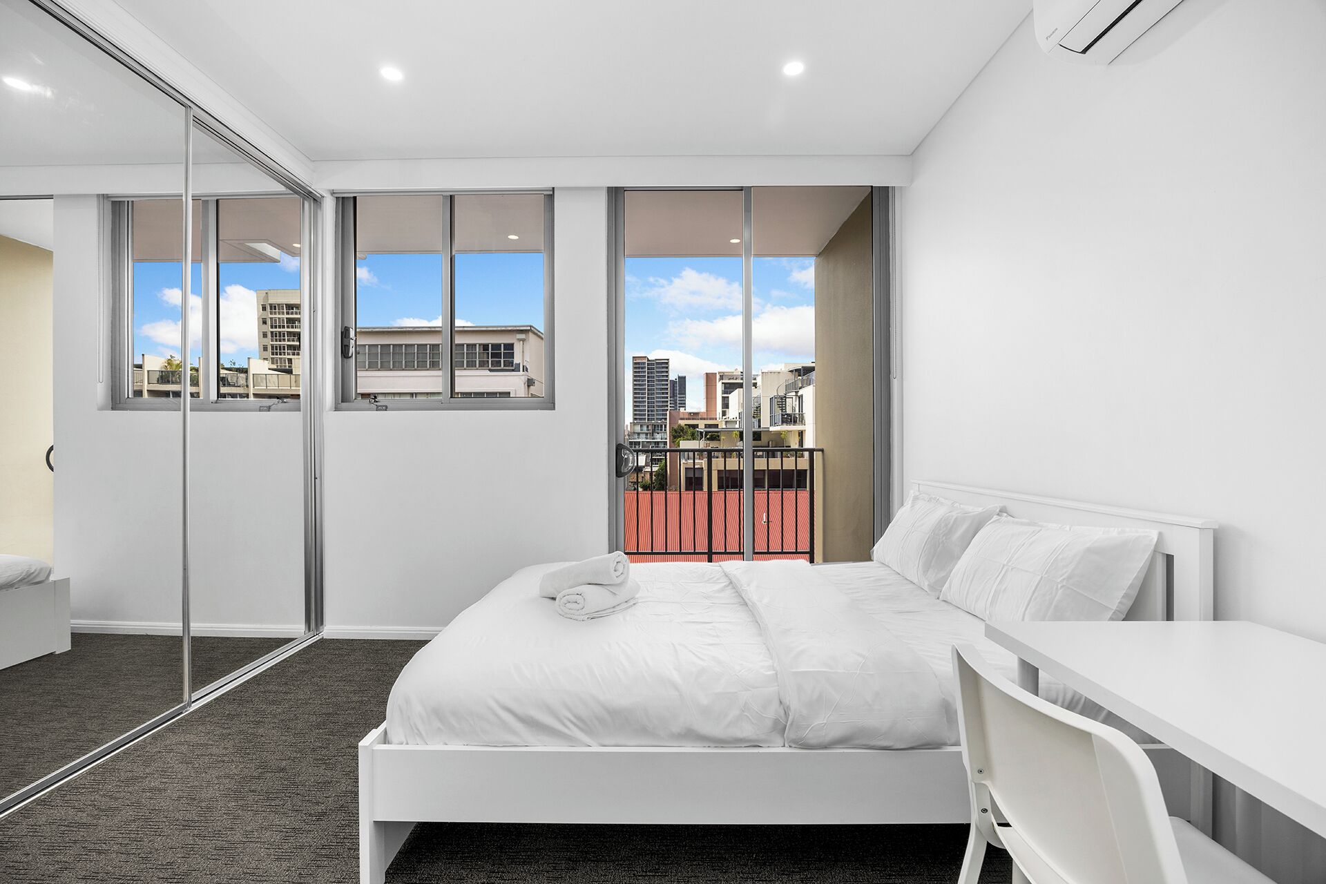 2 dormitorios, wifi gratis, ropa de cama