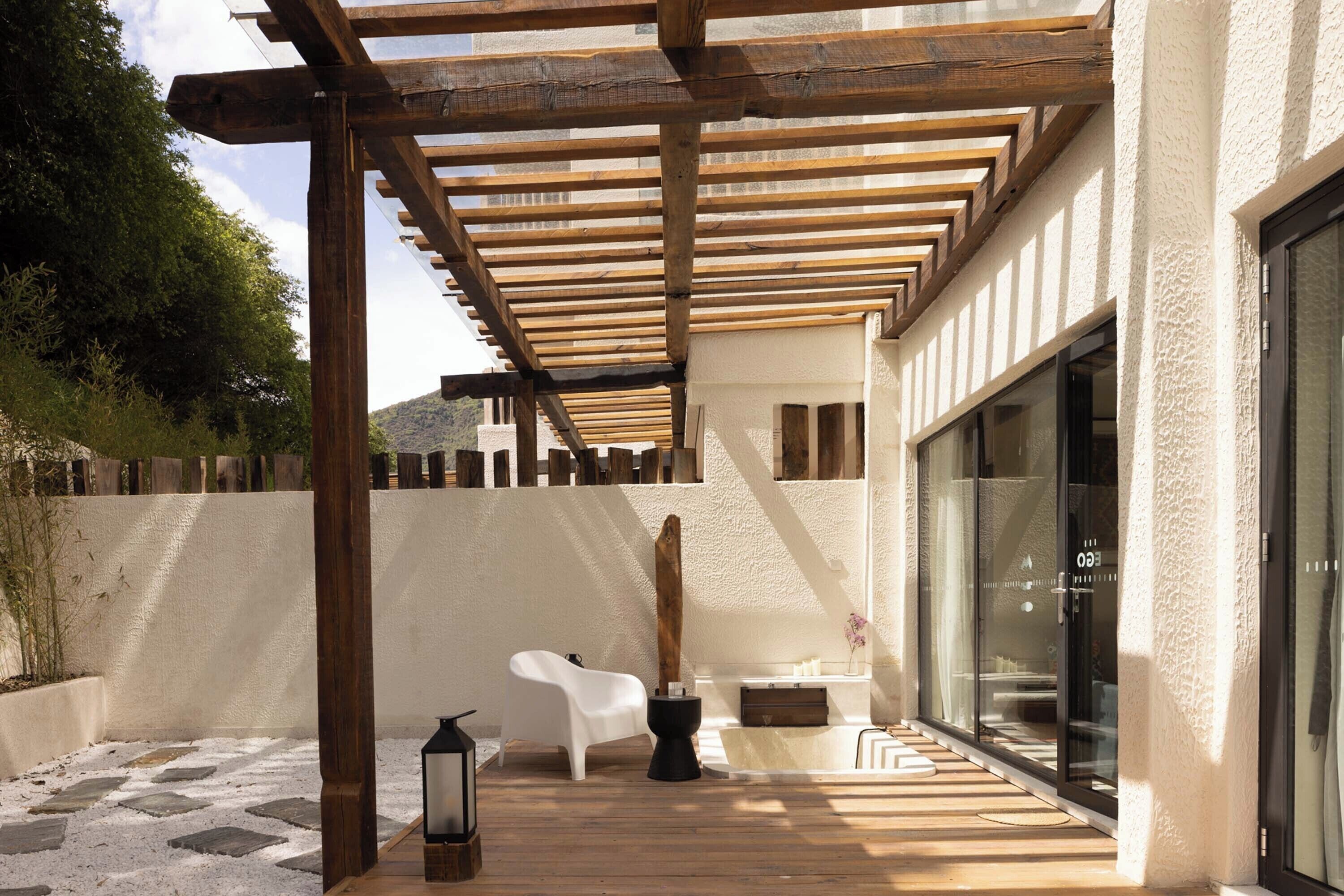 Luxury-Doppelzimmer, Bergblick | Terrasse/Patio