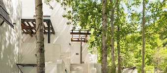 EGO Hot Spring Resort Hotel