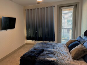 1 bedroom, iron/ironing board, free WiFi, bed sheets - Cozy Top Floor Couples Retreat (Plano)