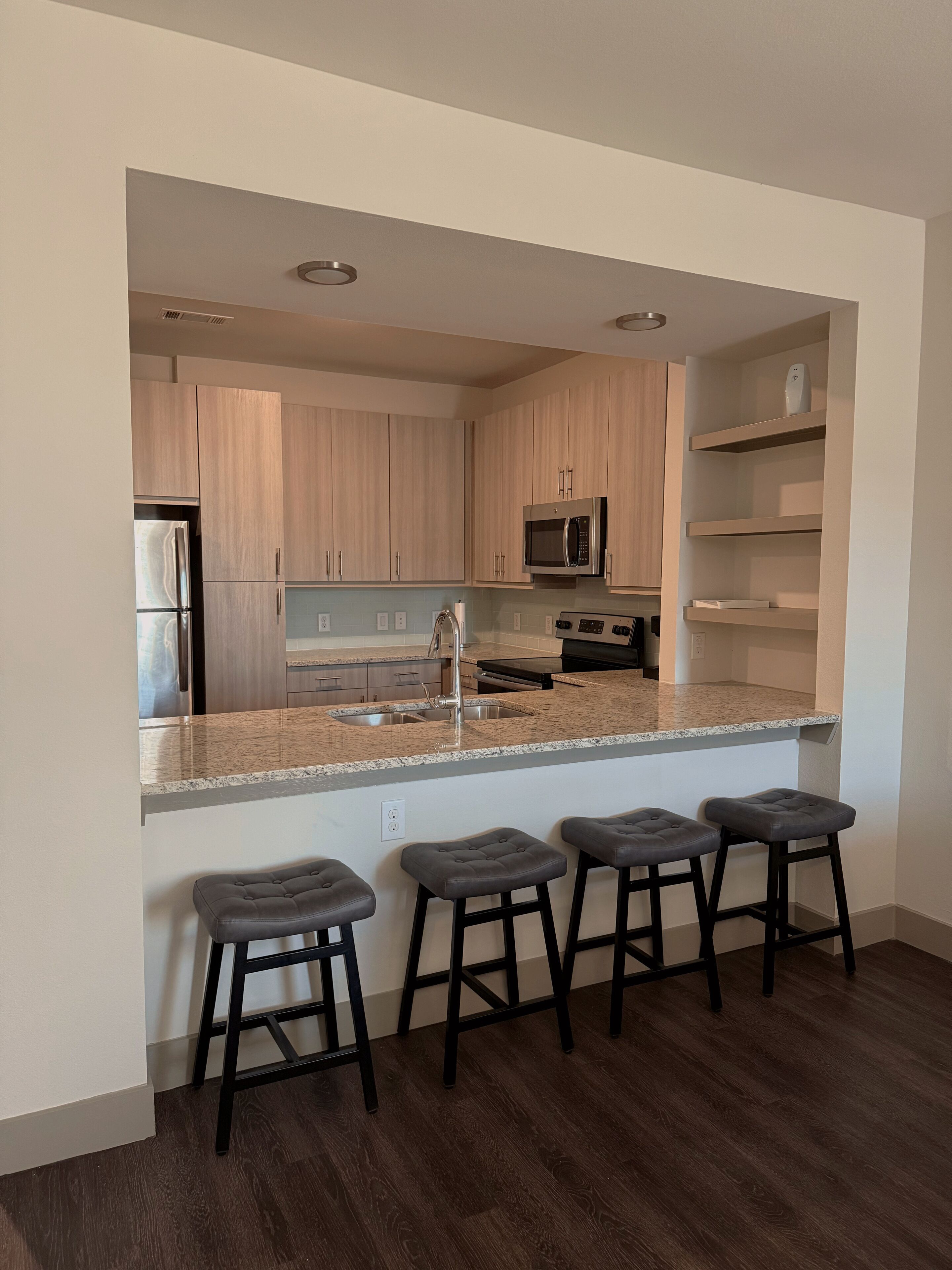 Microwave, oven, stovetop, dishwasher