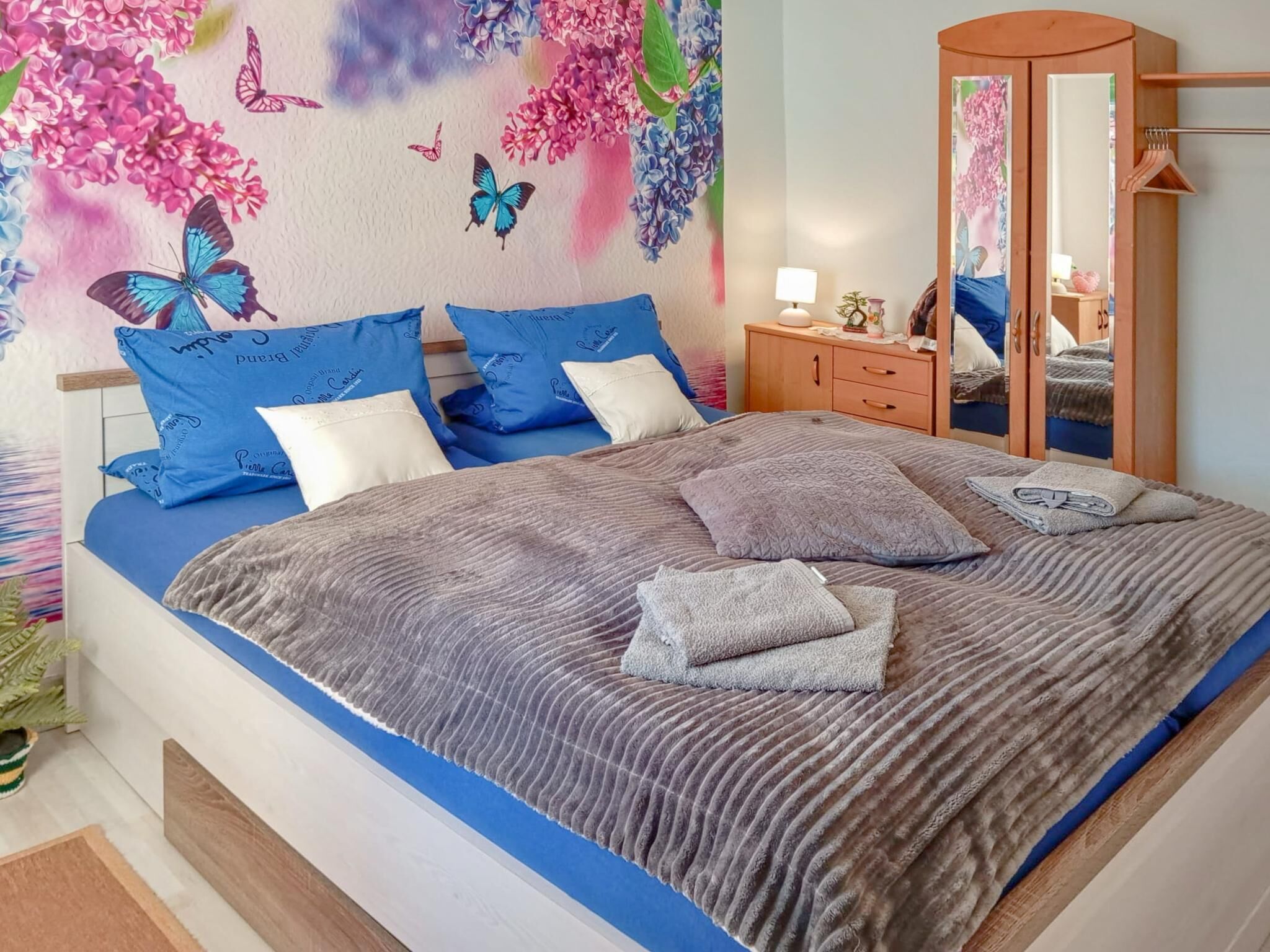 2 soverom, strykejern/-brett og internettilgang