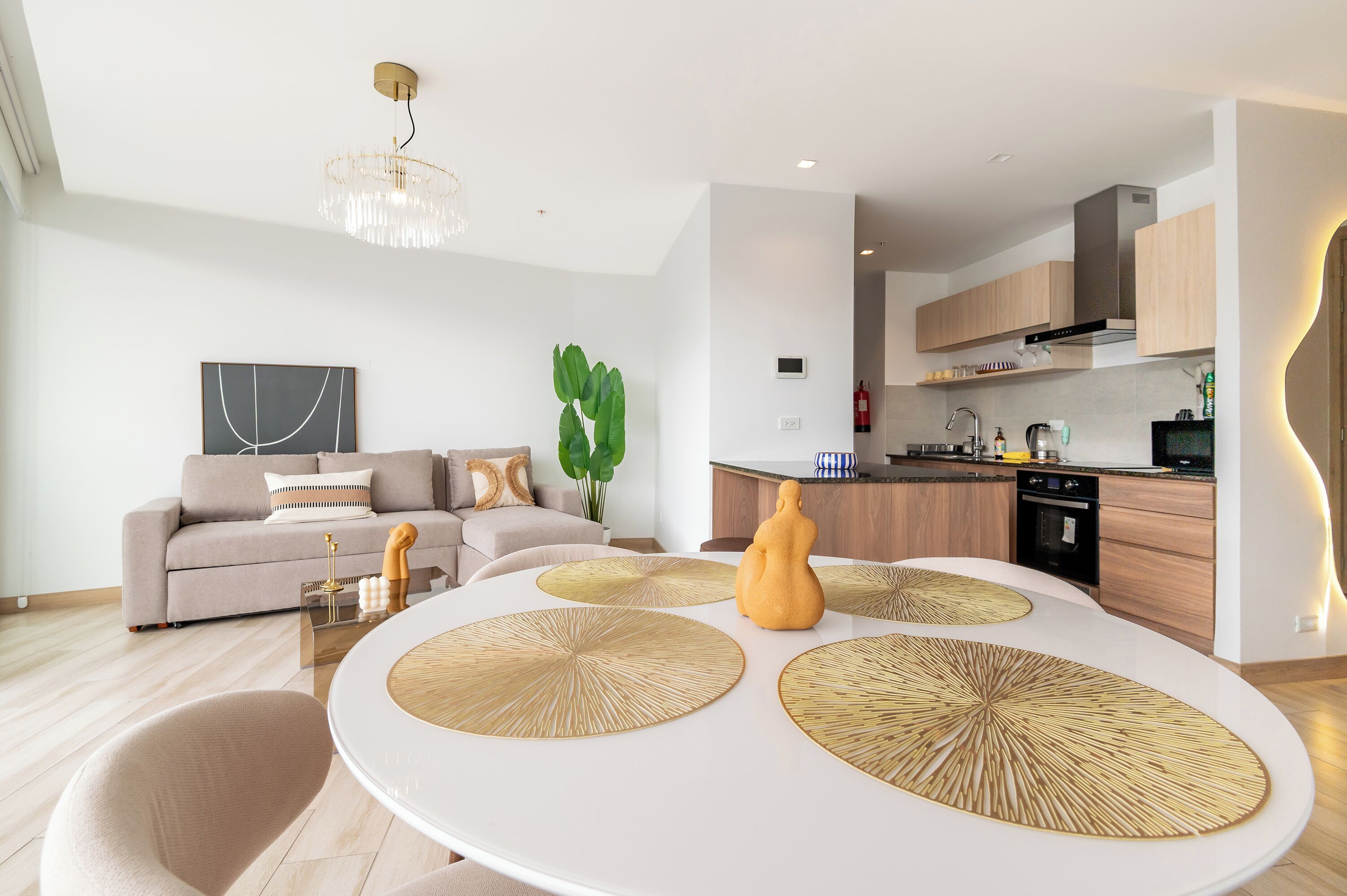 Apartemen Deluks, pemandangan bukit | Ruang makan