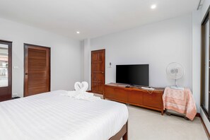 Villa, Patio - Poolside 3BR for Relaxed Stays V278 (Rawai)