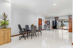 Dining - Poolside 3BR for Relaxed Stays V278 (Rawai)