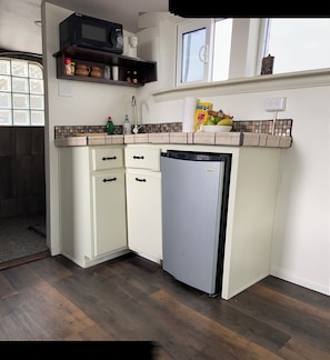 Microwave - Charming studio in Puerto Nuevo perfect for your getaway (Puerto Nuevo)