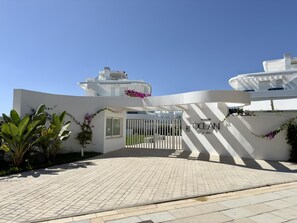 Exterior - Amenábar Ocean Suites by Staycare (Chipiona)