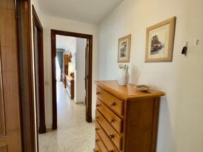 Interior - Residencial El Cano by Staycare (Rota)