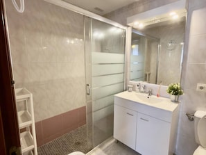 Unclassified image, 5 of 28, button - Residencial El Cano by Staycare (Rota)