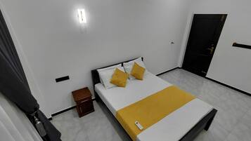 Standard Double Room, Garden View