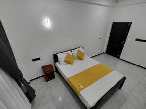 Standard Double Room, Garden View - Nilaveli Royal Paradise (Nilaveli)